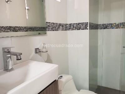 Apartamento de 4 alcobas en arriendo en El Poblado, Medellín, 135 m² · foto 19 de 19