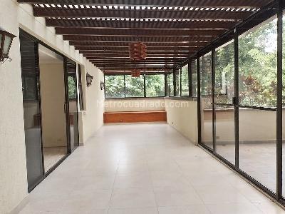 Apartamento de 3 alcobas en venta en El Poblado, Medellín, 280 m² · foto 16 de 18