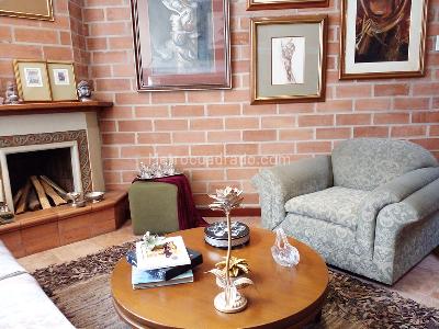 Casa de 3 alcobas en venta en El Poblado, Medellín, 249 m² · foto 2 de 19