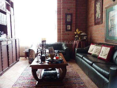 Casa de 3 alcobas en venta en El Poblado, Medellín, 249 m² · foto 8 de 19