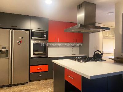 Casa de 4 alcobas en venta en Envigado, Envigado, 205 m² · foto 5 de 19