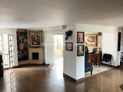Apartamento de 4 alcobas en venta en Envigado, Envigado, 300 m² · foto 2 de 20