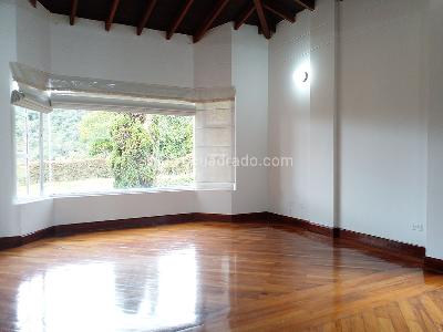Casa en venta en Envigado, Envigado · foto 9 de 19