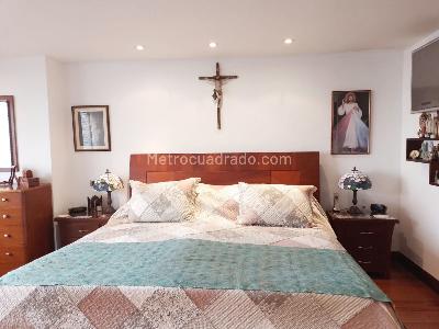 Apartamento de 3 alcobas en venta en El Poblado, Medellín, 250 m² · foto 13 de 20