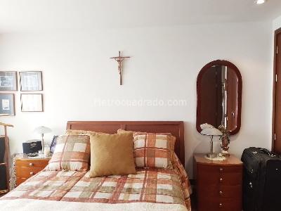Apartamento de 3 alcobas en venta en El Poblado, Medellín, 250 m² · foto 14 de 20