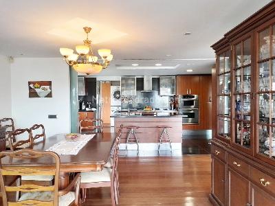 Apartamento de 3 alcobas en venta en El Poblado, Medellín, 250 m² · foto 6 de 20