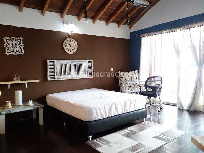 Casa de 5 alcobas en venta en Envigado, Envigado, 450 m² · foto 13 de 19