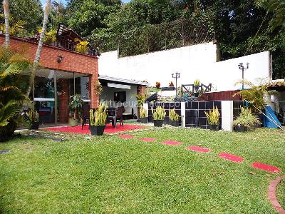 Casa de 5 alcobas en venta en Envigado, Envigado, 450 m² · foto 19 de 19
