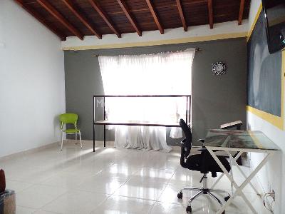 Casa de 5 alcobas en venta en Envigado, Envigado, 450 m² · foto 9 de 19