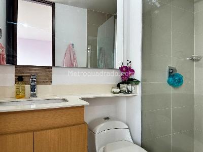 Apartamento de 3 alcobas en arriendo en El Poblado, Medellín, 150 m² · foto 13 de 13