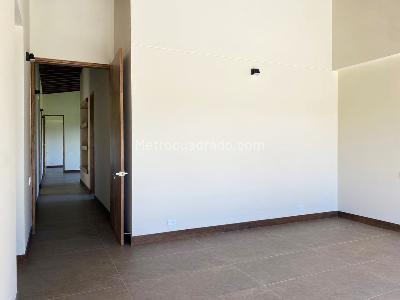 Casa de 3 alcobas en venta en Rionegro, Rionegro, 400 m² · foto 8 de 17
