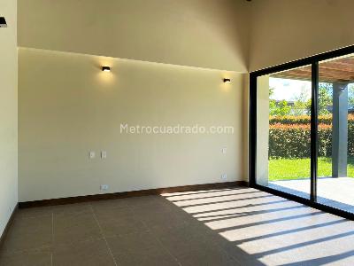 Casa de 3 alcobas en venta en Rionegro, Rionegro, 400 m² · foto 9 de 17