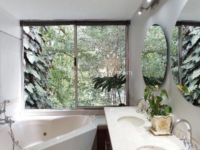 Casa en arriendo en El Poblado, Medellín · foto 14 de 19