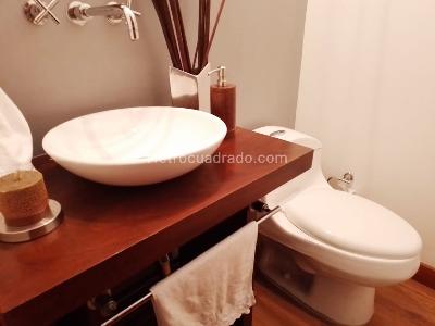 Casa en arriendo en El Poblado, Medellín · foto 17 de 19