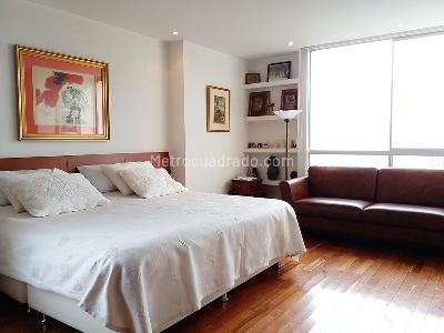 Apartamento de 2 alcobas en venta en El Poblado, Medellín, 217 m² · foto 14 de 20