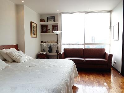Apartamento de 2 alcobas en venta en El Poblado, Medellín, 217 m² · foto 15 de 20