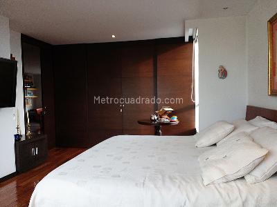 Apartamento de 2 alcobas en venta en El Poblado, Medellín, 217 m² · foto 16 de 20