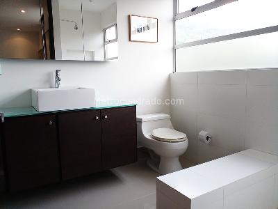Apartamento de 2 alcobas en venta en El Poblado, Medellín, 217 m² · foto 19 de 20