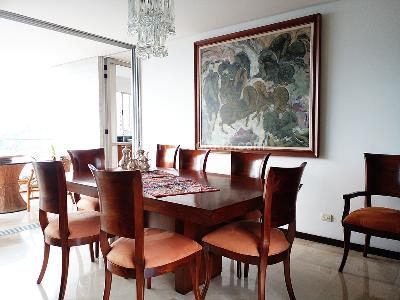 Apartamento de 2 alcobas en venta en El Poblado, Medellín, 217 m² · foto 4 de 20
