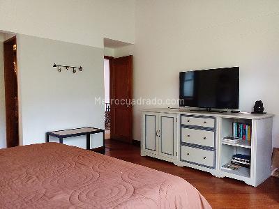 Casa de 3 alcobas en venta en Envigado, Envigado, 240 m² · foto 14 de 20