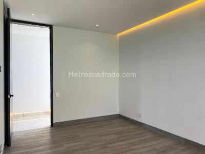 Casa de 4 alcobas en venta en Llanogrande, Rionegro, 515 m² · foto 9 de 20