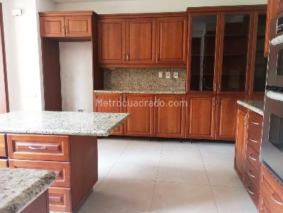 Apartamento de 3 alcobas en venta en El Poblado, Medellín, 351 m² · foto 6 de 14