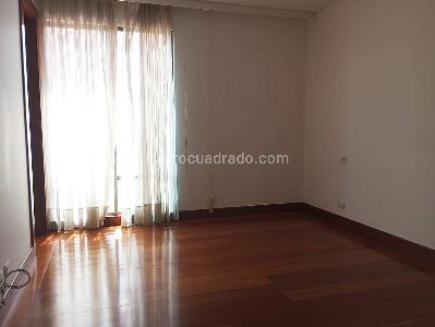 Apartamento de 3 alcobas en venta en El Poblado, Medellín, 351 m² · foto 9 de 14