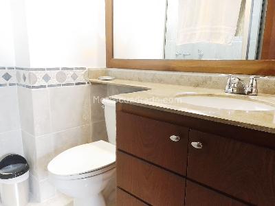 Apartamento de 3 alcobas en venta en El Tesoro, Medellín, 223 m² · foto 17 de 20
