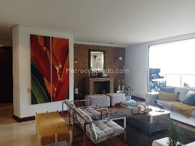 Apartamento de 3 alcobas en venta en El Tesoro, Medellín, 223 m² · foto 5 de 20