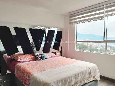 Apartamento en venta en El Poblado, Medellín · foto 13 de 19