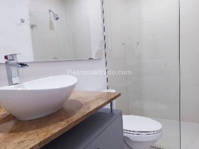Apartamento en venta en El Poblado, Medellín · foto 15 de 19