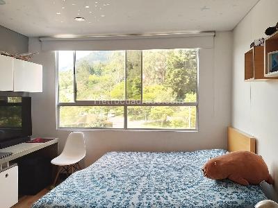 Apartamento de 3 alcobas en venta en El Poblado, Medellín, 223 m² · foto 12 de 18
