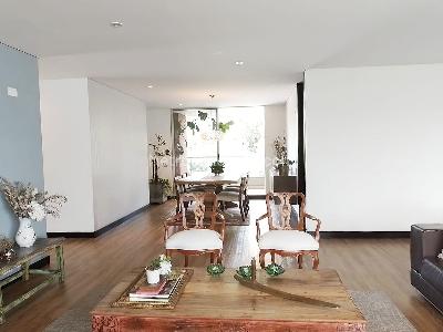 Apartamento de 3 alcobas en venta en El Poblado, Medellín, 223 m² · foto 2 de 18