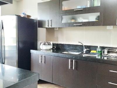 Apartamento de 3 alcobas en venta en El Poblado, Medellín, 223 m² · foto 6 de 18