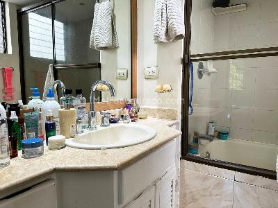 Apartamento en venta en El Poblado, Medellín · foto 15 de 17