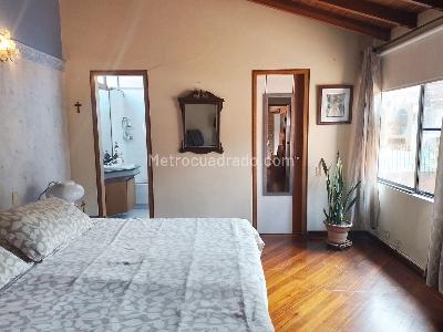 Casa de 3 alcobas en venta en El Poblado, Medellín, 248 m² · foto 10 de 20