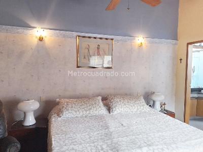 Casa de 3 alcobas en venta en El Poblado, Medellín, 248 m² · foto 9 de 20