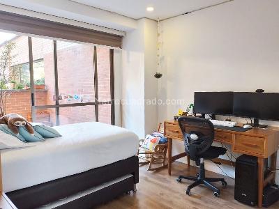 Apartamento de 2 alcobas en arriendo en El Poblado, Medellín, 100 m² · foto 14 de 19