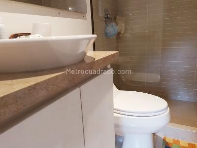 Apartamento de 2 alcobas en arriendo en El Poblado, Medellín, 100 m² · foto 16 de 19