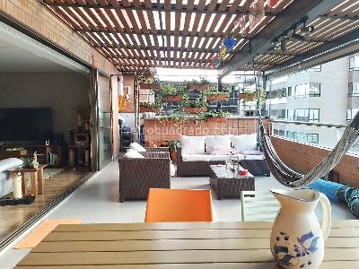 Apartamento de 2 alcobas en arriendo en El Poblado, Medellín, 100 m² · foto 17 de 19