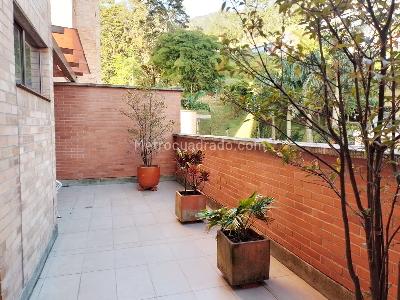 Apartamento de 2 alcobas en arriendo en El Poblado, Medellín, 100 m² · foto 18 de 19