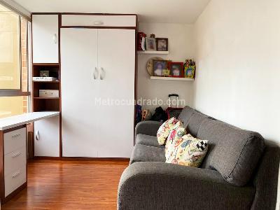 Apartamento de 3 alcobas en arriendo en El Poblado, Medellín, 116 m² · foto 10 de 19