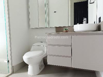 Apartamento en venta en El Poblado, Medellín · foto 20 de 20