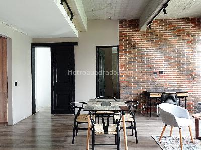 Apartamento en venta en El Poblado, Medellín · foto 2 de 20