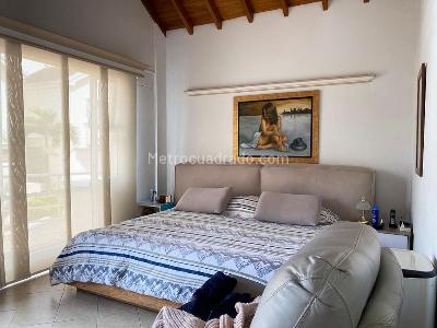 Casa de 4 alcobas en venta en El Poblado, Medellín, 350 m² · foto 10 de 18