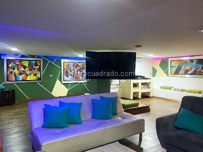 Casa de 4 alcobas en venta en El Poblado, Medellín, 350 m² · foto 8 de 18