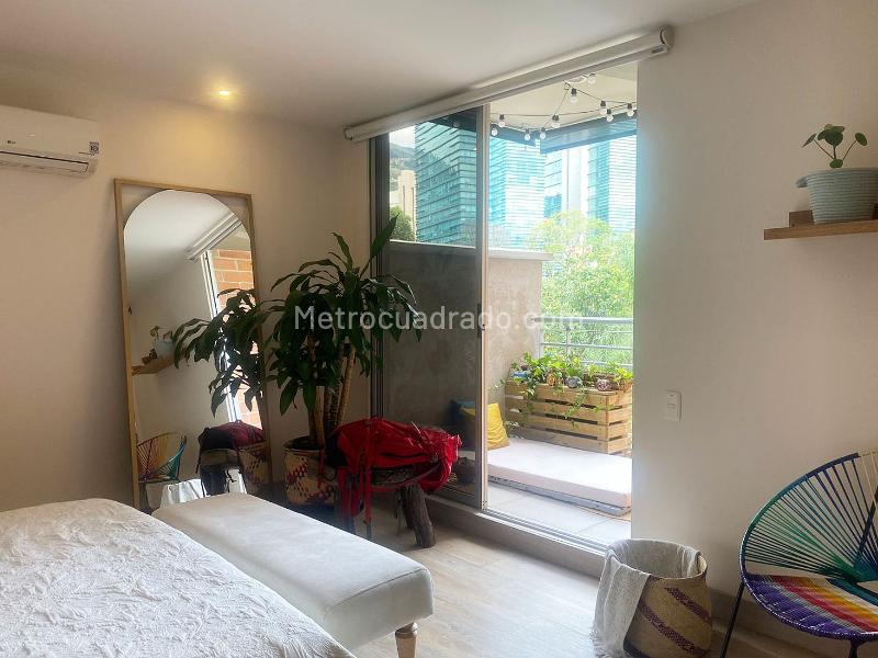 Furnished 2BR Apartment in Quiet El Poblado Area - 9