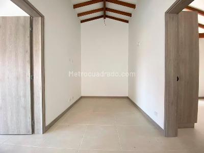 Casa de 4 alcobas en venta en Rionegro, Rionegro, 220 m² · foto 10 de 13