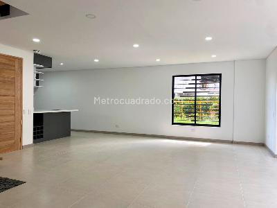 Casa de 4 alcobas en venta en Rionegro, Rionegro, 220 m² · foto 3 de 13