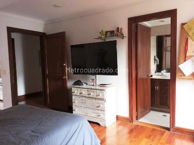 Apartamento de 4 alcobas en venta en El Poblado, Medellín, 290 m² · foto 13 de 18